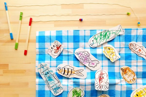保育園 8月 遊び｜プールで！室内・園庭で！楽しい水遊び イメージ