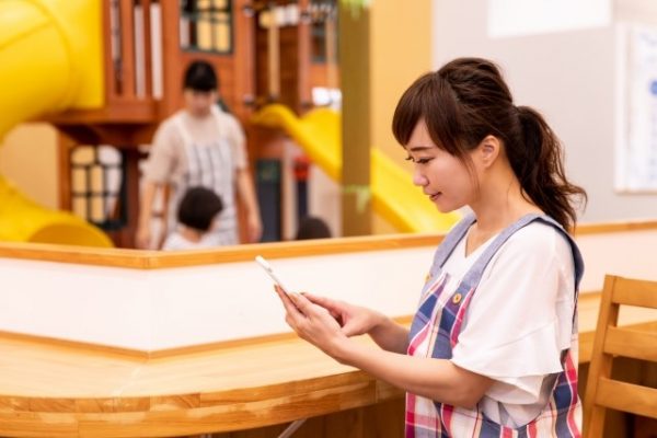 「2021年最新版」静岡の保育士が使うべきアプリ5選 イメージ