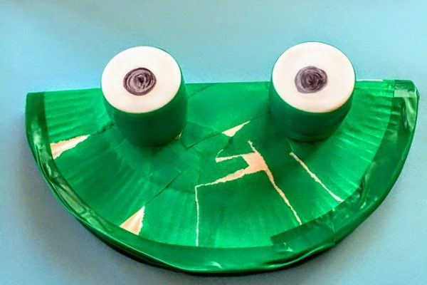 保育園　6月製作　指スタンプで雨を降らせよう！｜紙皿・折り紙で傘やかえるの作り方紹介 イメージ