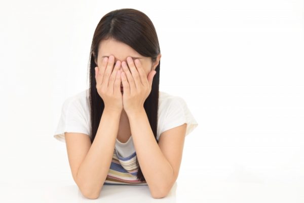 残業や持ち帰りなど常に仕事のことを考える生活｜保育士辞めたいアンケート イメージ