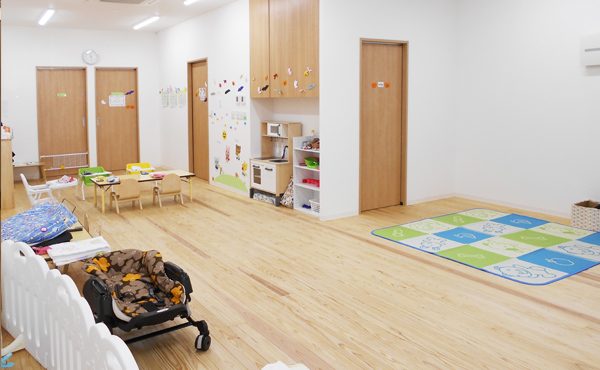【正社員】＜保育士＞定員12名小規模認可保育園。働くママを応援する会社です｜静岡県浜松市中区 イメージ