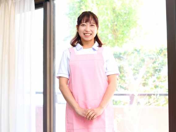 先輩社員写真